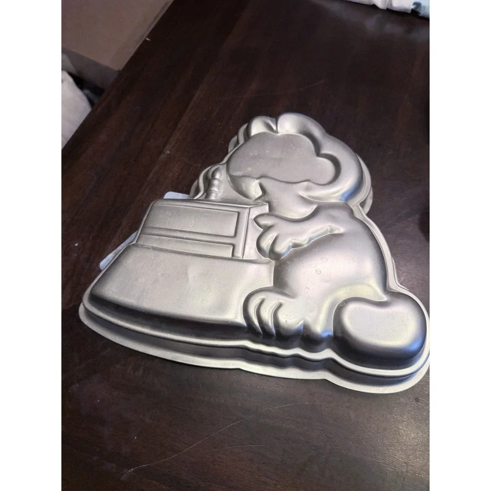 Vintage Wilton Garfield Cake Pan Mold 2105-2447